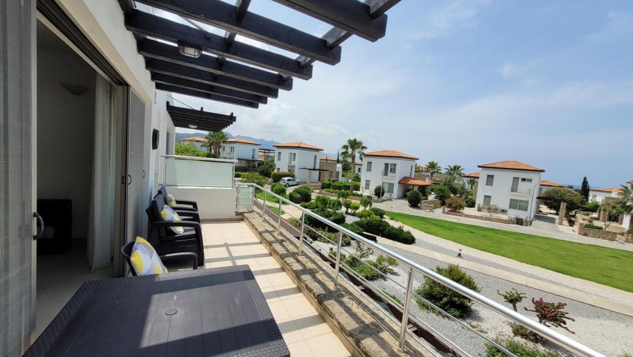 Yali Sea And Mountain View Beachfront Penthouse מראה חיצוני תמונה