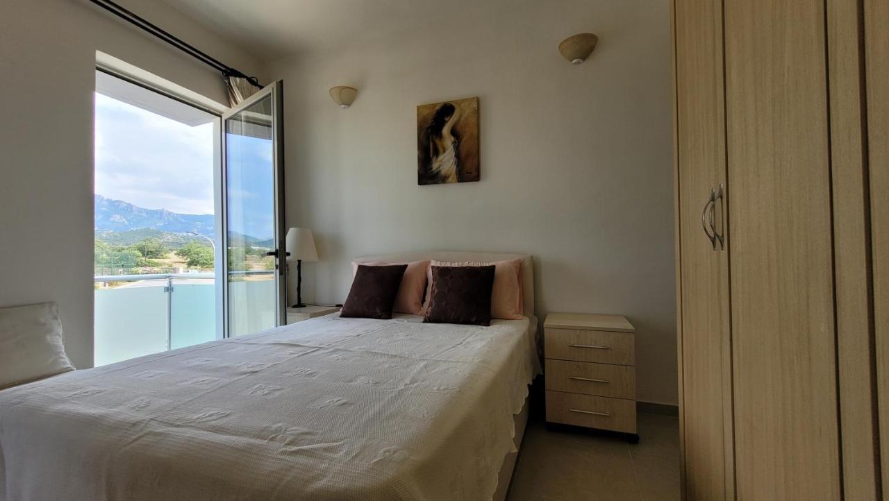 Yali Sea And Mountain View Beachfront Penthouse מראה חיצוני תמונה