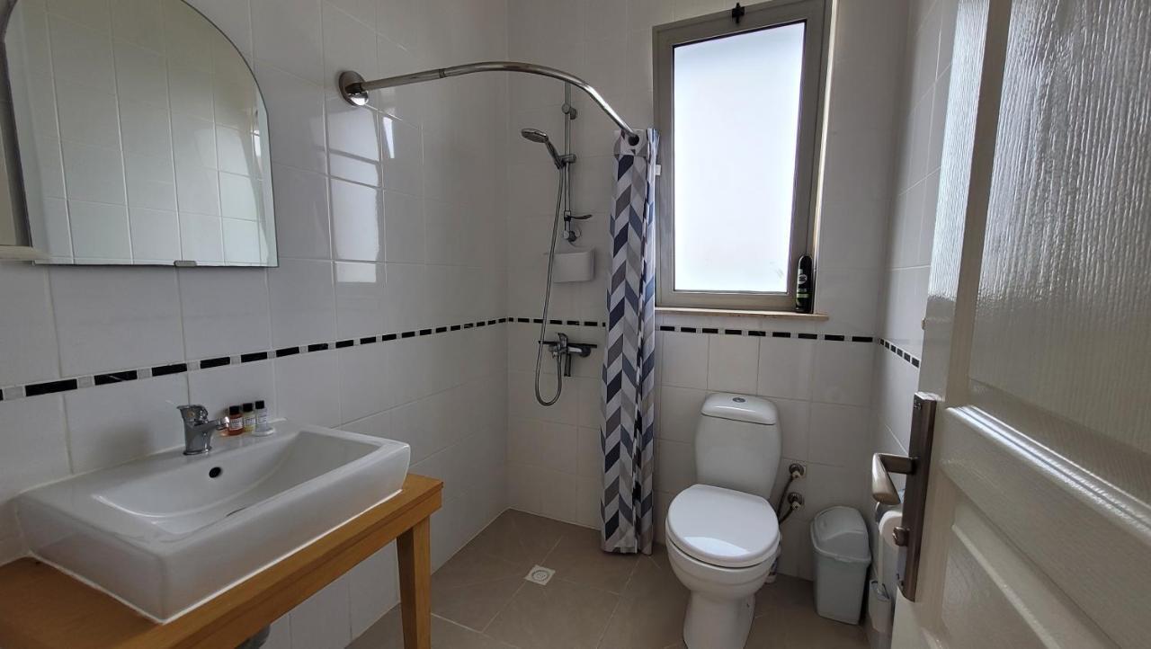 Yali Sea And Mountain View Beachfront Penthouse מראה חיצוני תמונה