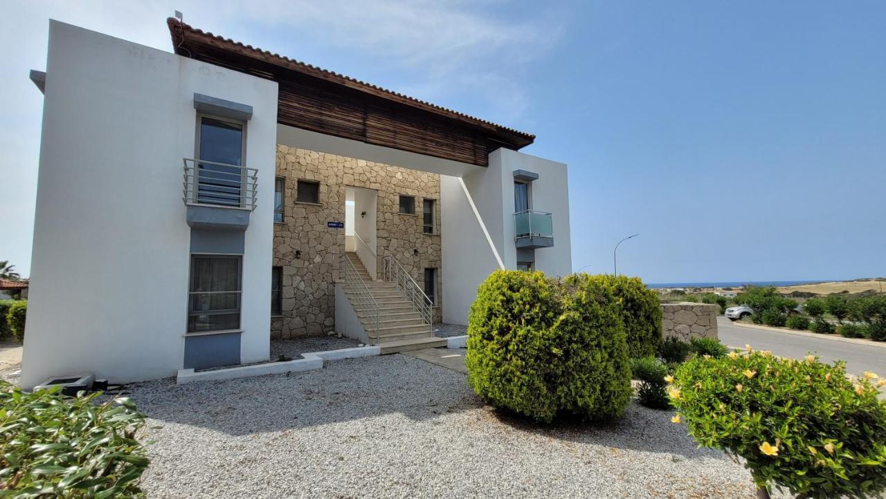 Yali Sea And Mountain View Beachfront Penthouse מראה חיצוני תמונה