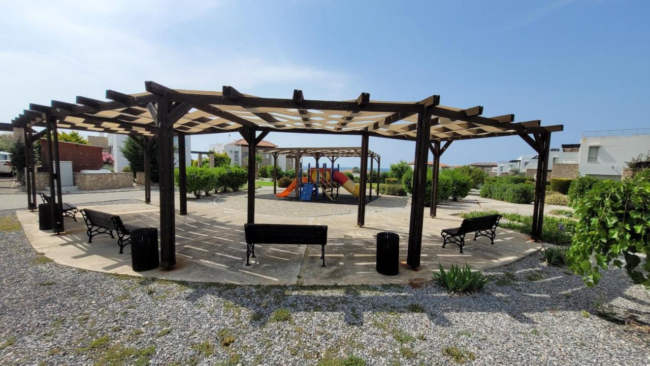 Yali Sea And Mountain View Beachfront Penthouse מראה חיצוני תמונה