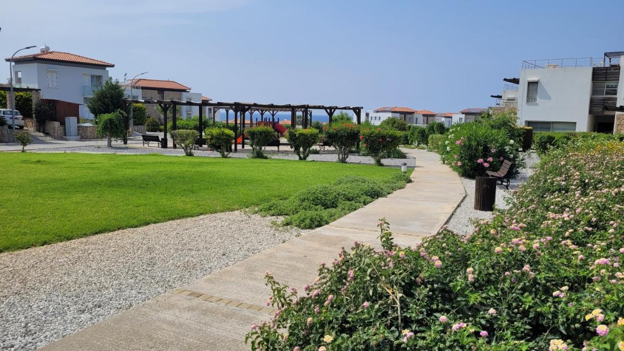 Yali Sea And Mountain View Beachfront Penthouse מראה חיצוני תמונה
