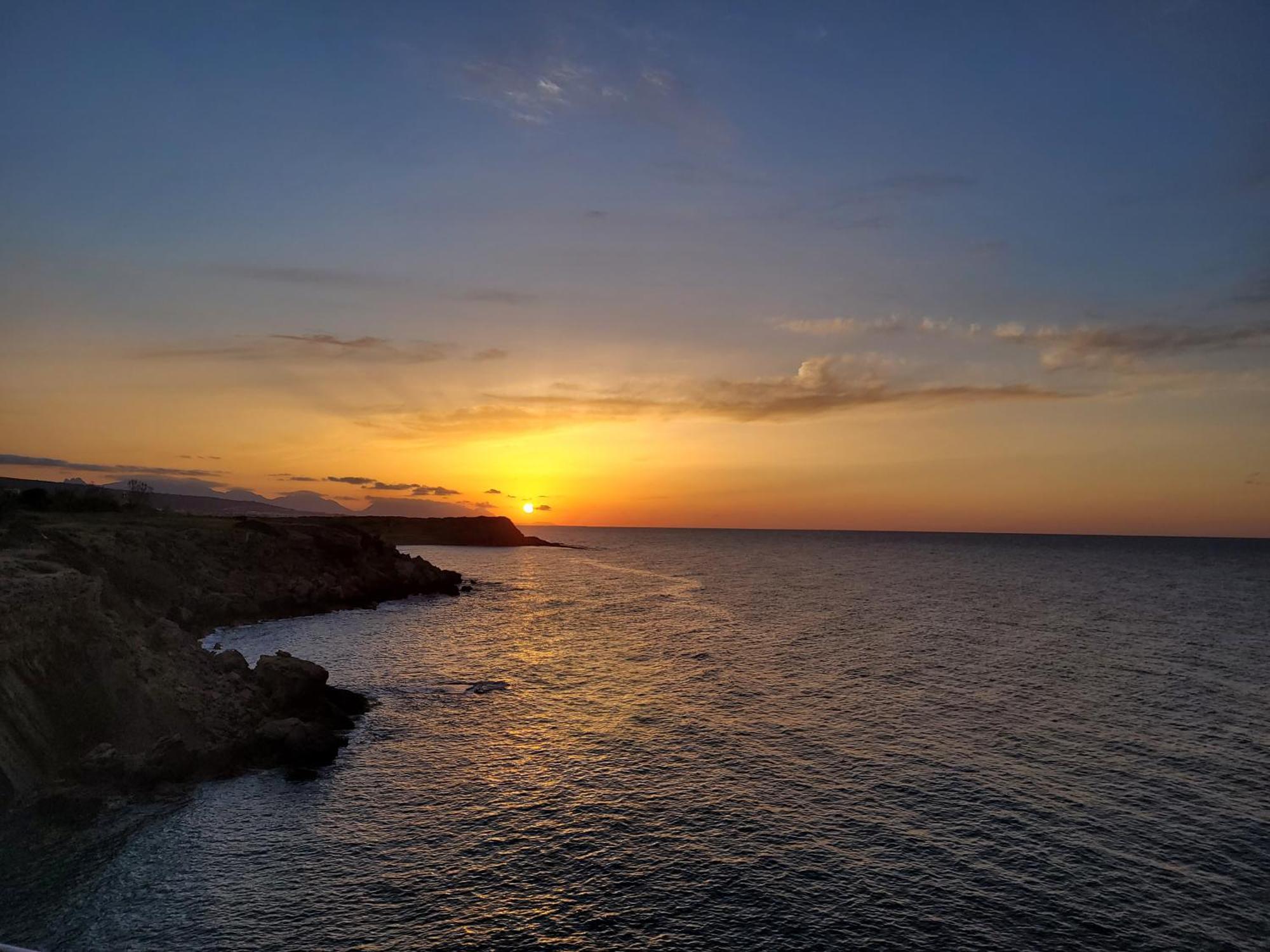 Yali Sea And Mountain View Beachfront Penthouse מראה חיצוני תמונה